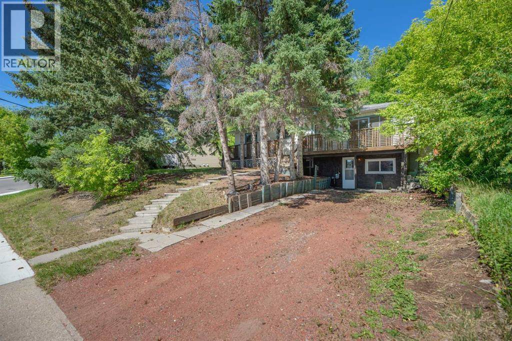 Calgary, AB T3B0Z7,4908 23 Avenue NW