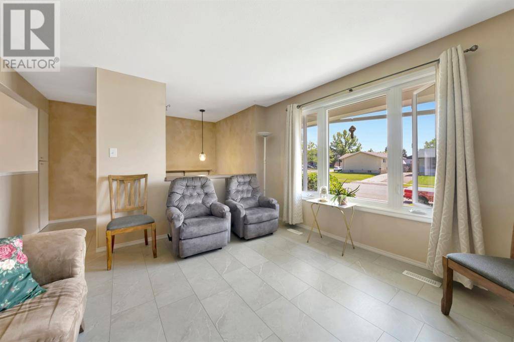 Lloydminster, AB T9V1G9,5206 35 Street