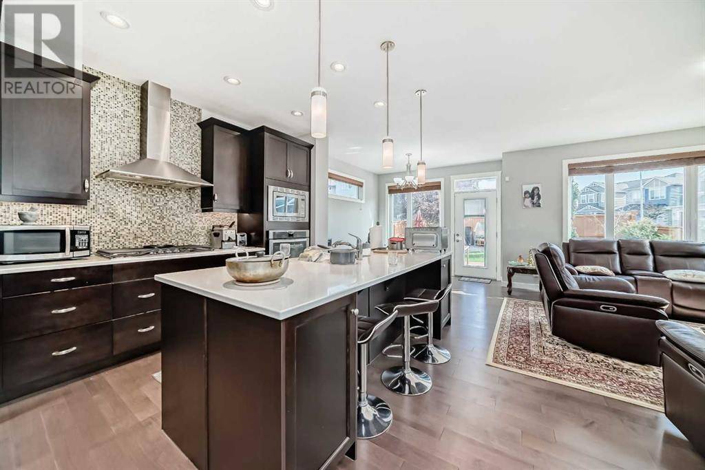 Calgary, AB T3R0T2,107 Nolancrest Rise NW