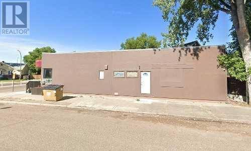 Medicine Hat, AB T1A3E3,550C Allowance Avenue SE