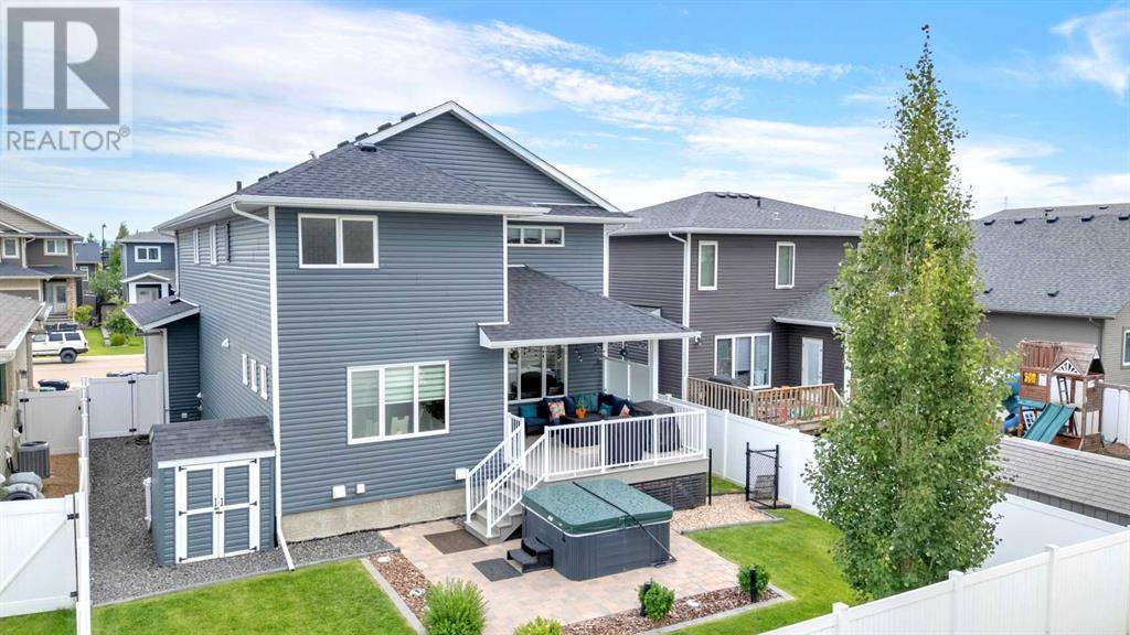 Red Deer, AB T4R0R7,137 Lazaro Close