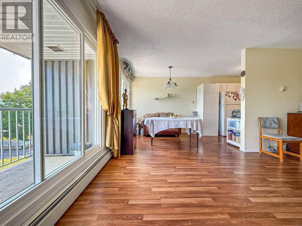 Fort Mcmurray, AB T9H2V8,304, 11 Clearwater Crescent