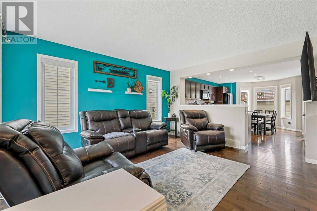 Calgary, AB T2Z0M3,164 Elgin Meadows Gardens SE