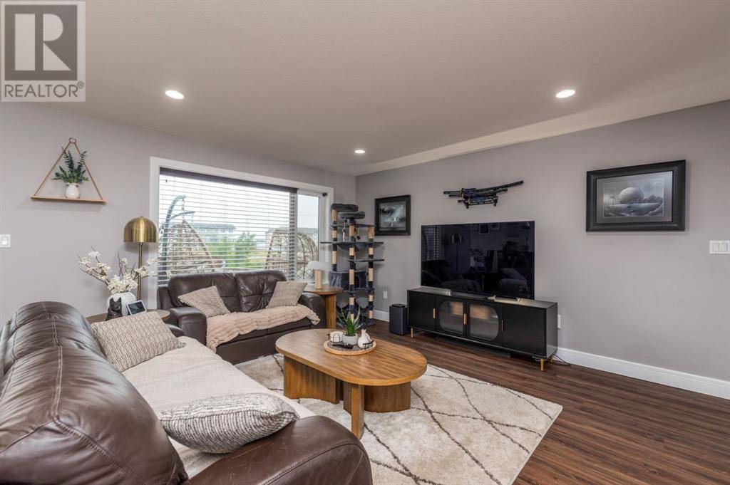 Lloydminster, SK S9V2H5,4132 34 Street