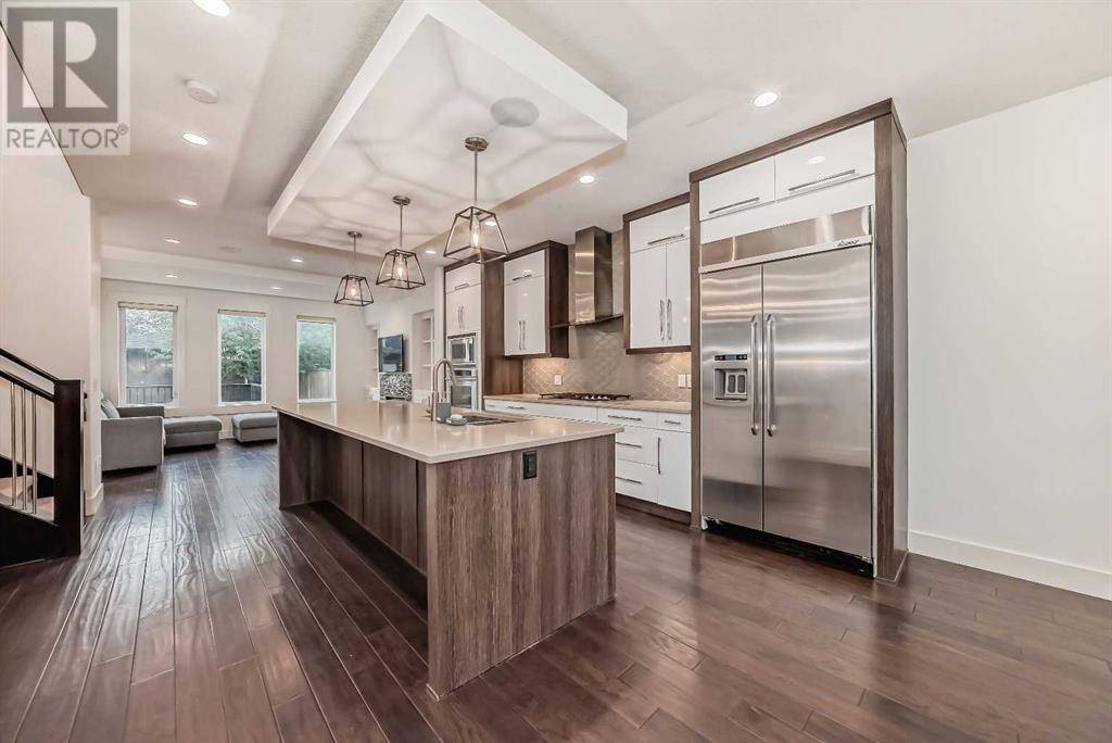 Calgary, AB T2M2A5,236 25 Avenue NW