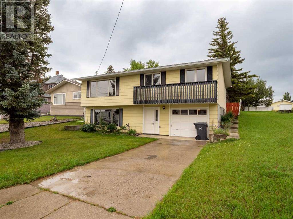 Pincher Creek, AB T0K1W0,724 Florence Street