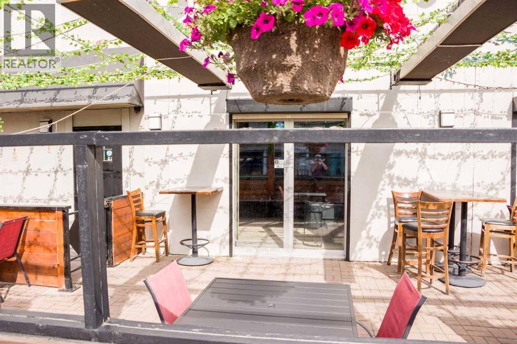 Calgary, AB T2N1Z7,406 14 Street NW