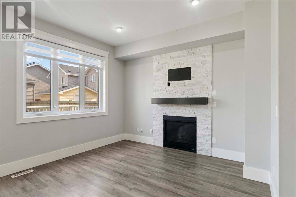 Fort Mcmurray, AB T9J1C1,106 Athabasca Crescent