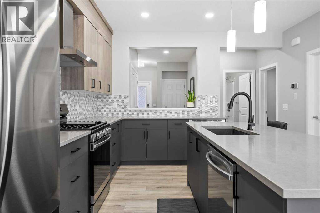 Calgary, AB T3M3M6,146 Magnolia Way SE