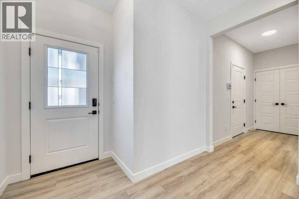 Calgary, AB T3P2A2,75 Amblehurst Link NW