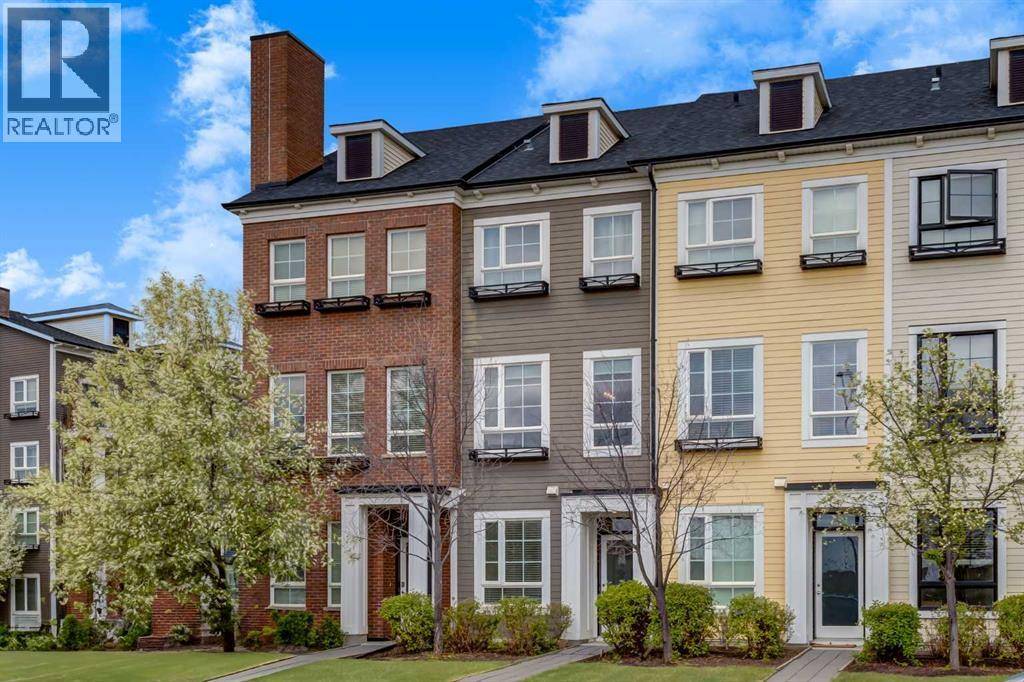 Calgary, AB T2Z1G5,215 Copperpond Common SE