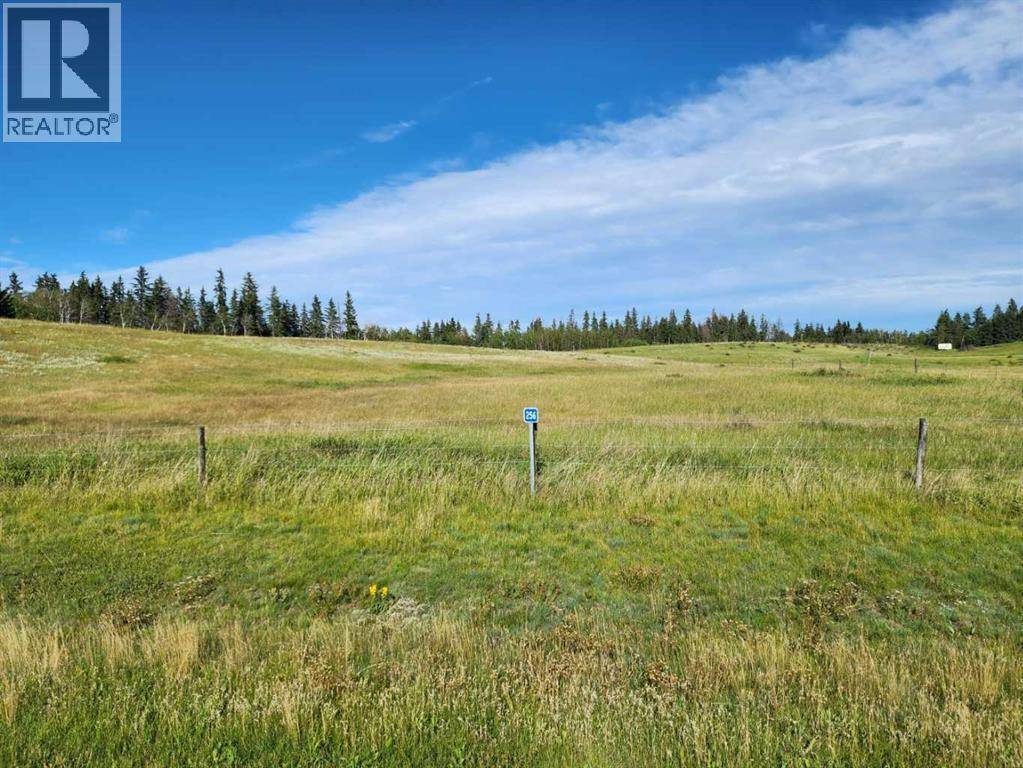 Rural Lacombe County, AB T0M0J0,256 Briar Road