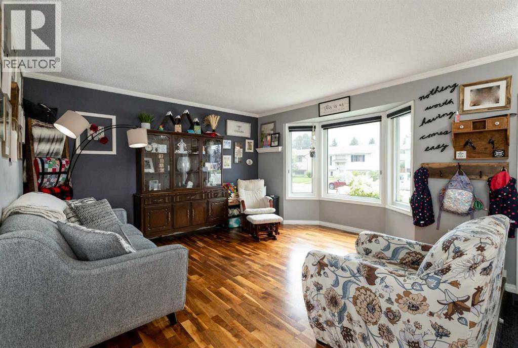 Red Deer, AB T4P2Z1,62 Rupert Crescent