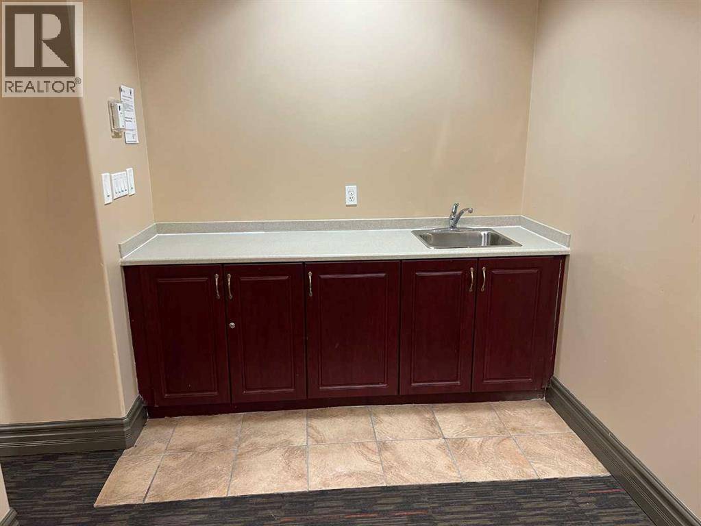 Fort Mcmurray, AB T9H4K7,6, 435 Gregoire Drive