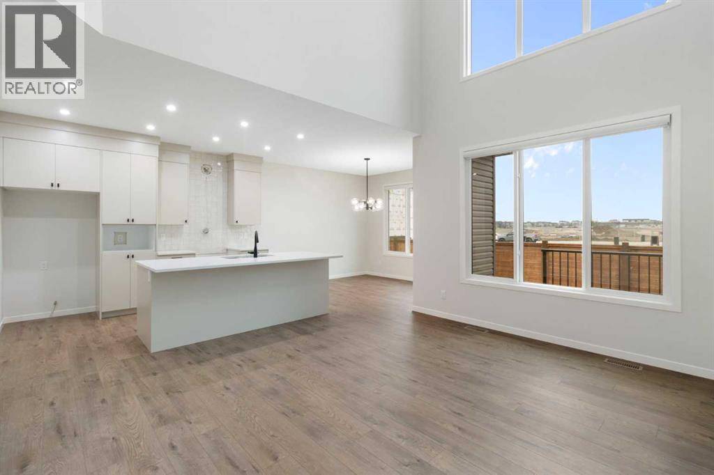 Calgary, AB T3M4B7,19839 44 Street SE