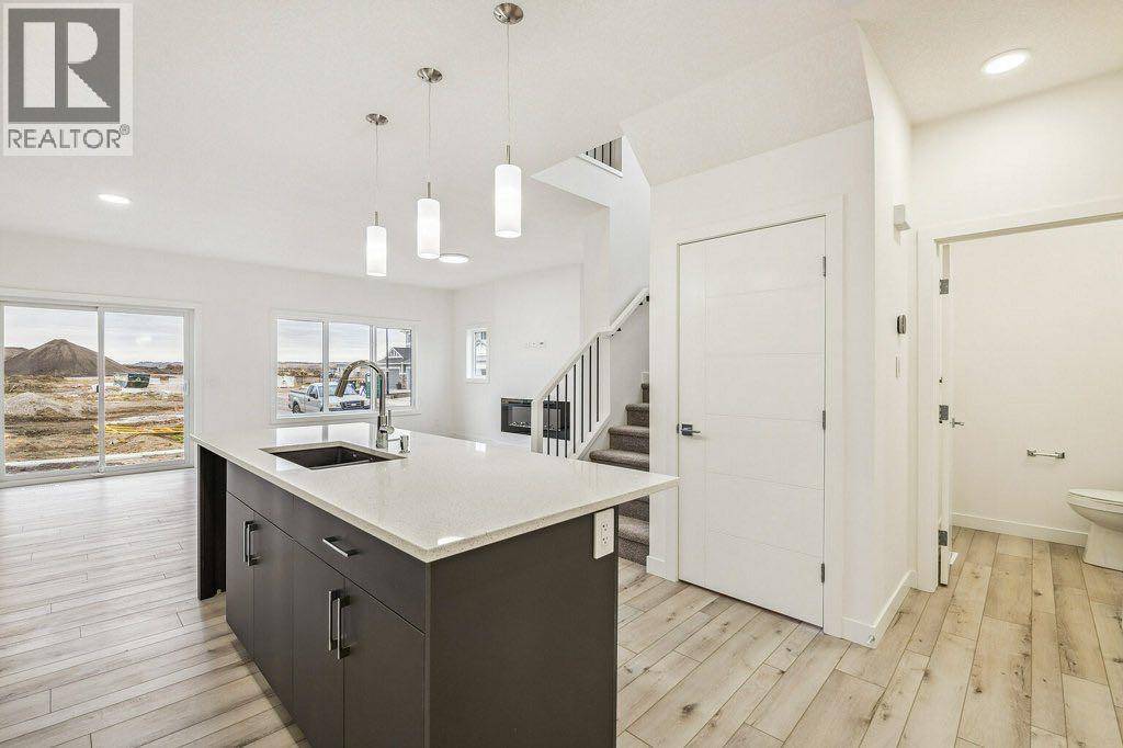 Calgary, AB T2X5Z6,39 Legacy Glen Heights SE