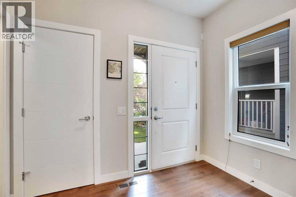 Calgary, AB T2X0X7,139 Legacy Circle SE