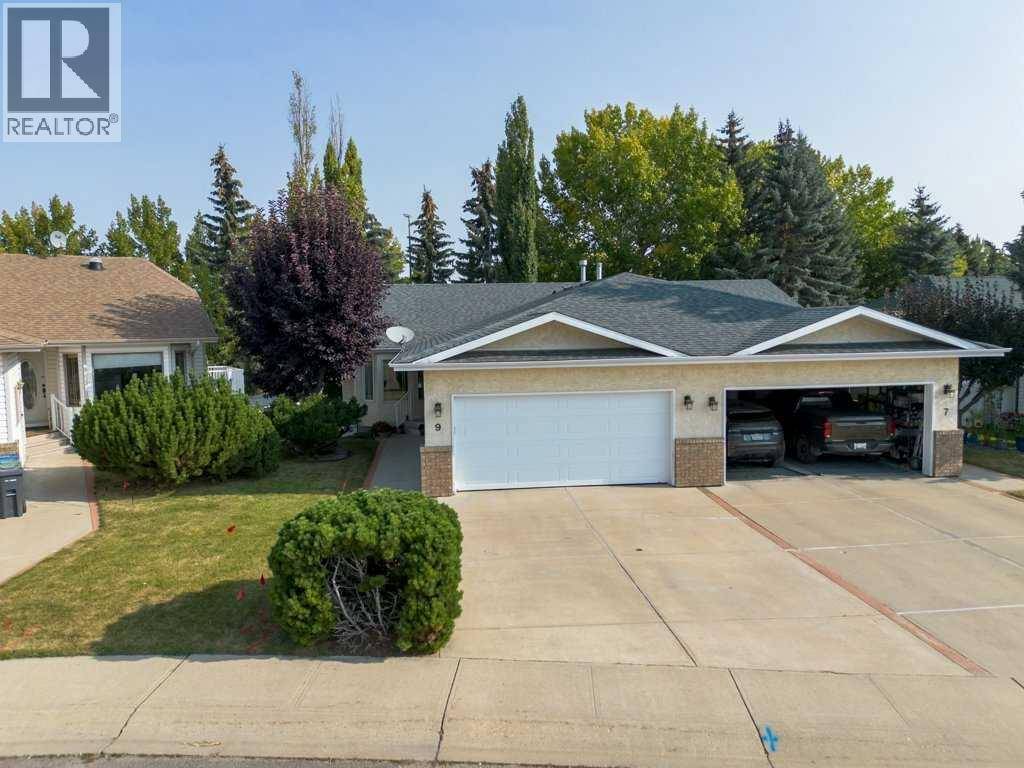 Red Deer, AB T4R2M6,9 Dunn Close