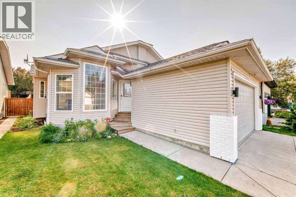 Calgary, AB T2Z3M2,96 Douglas Ridge Close SE
