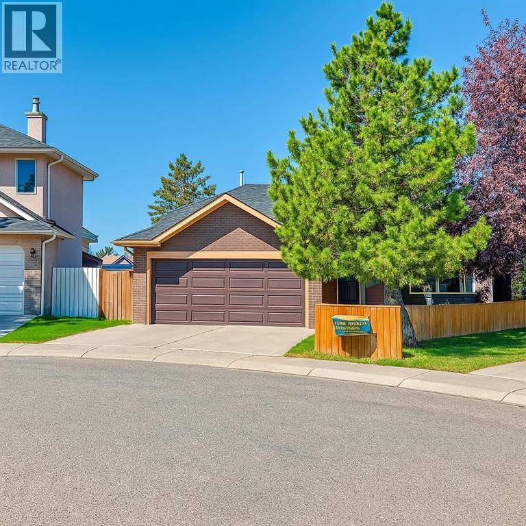 Calgary, AB T3J3J1,52 MARTINGLEN Place NE