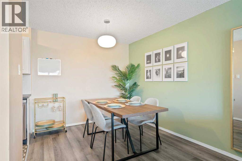 Calgary, AB T2V0H9,285, 8948 Elbow Drive SW