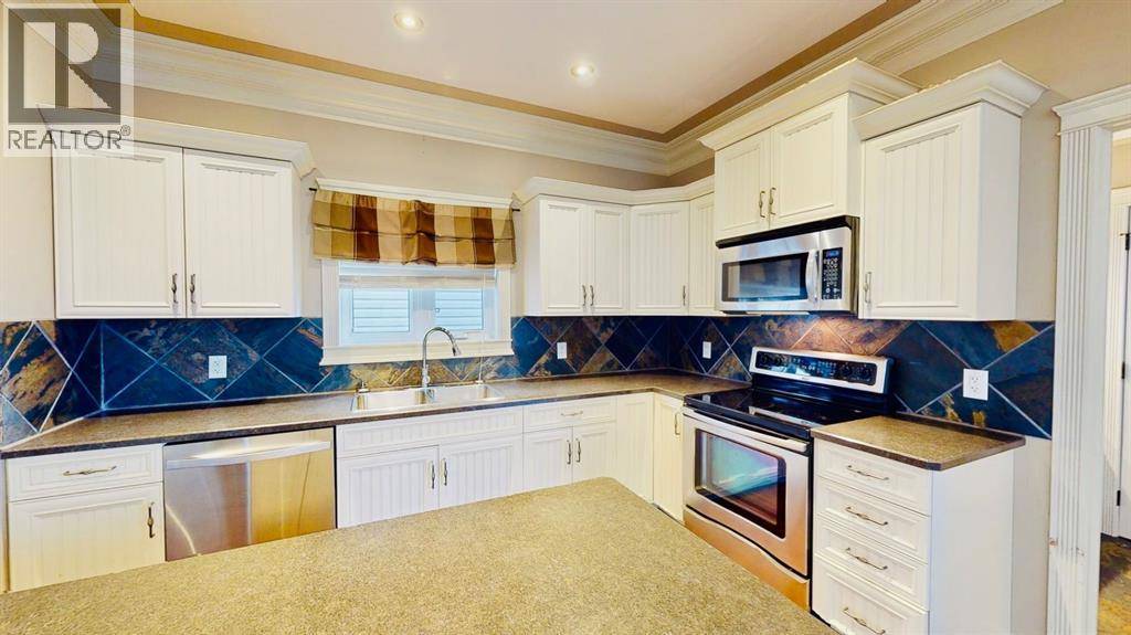 Fort Mcmurray, AB T9K0M3,149 Juniper Street