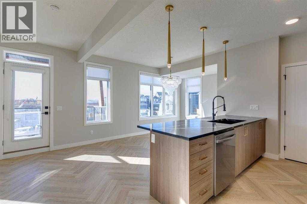 Calgary, AB T3P2M3,107, 14800 1 Street