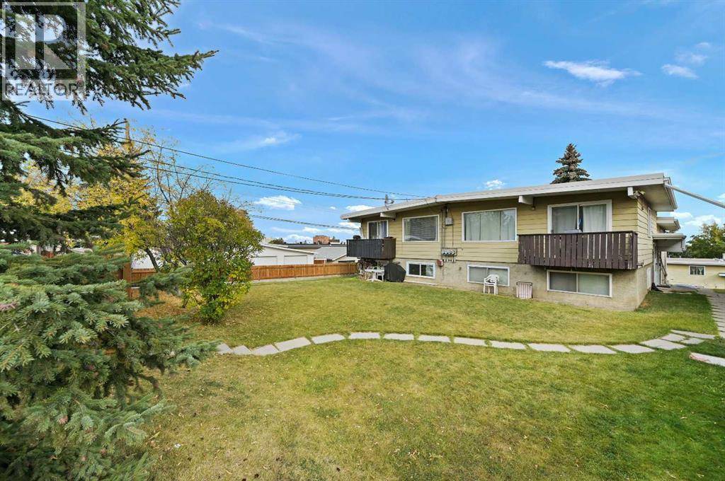 Calgary, AB T2W0E9,11203 6 Street SW