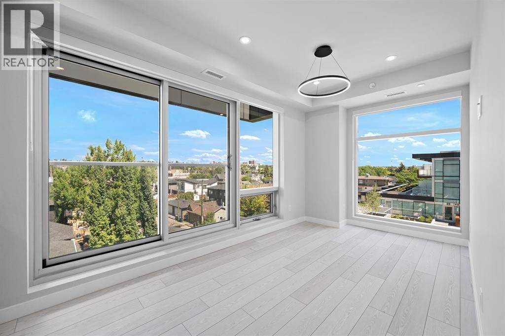 Calgary, AB T2N5G5,402, 110 18A Street NW