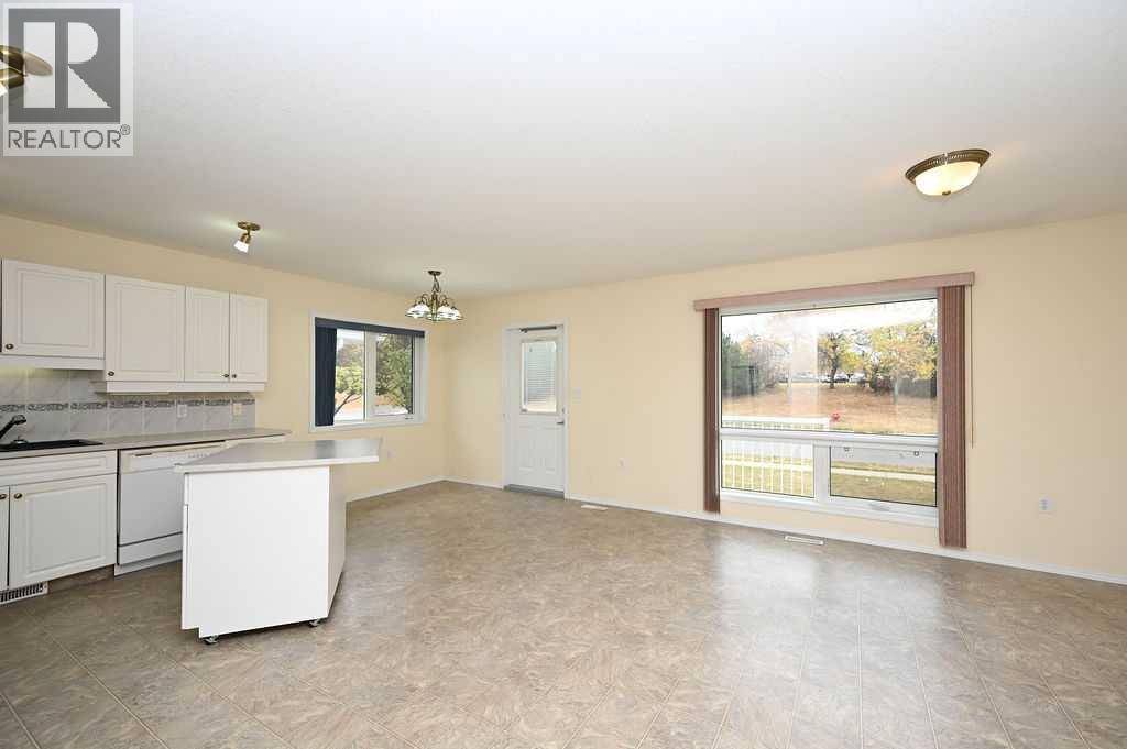 Athabasca, AB T9S1Y6,24, 3012 Whispering Hills Drive