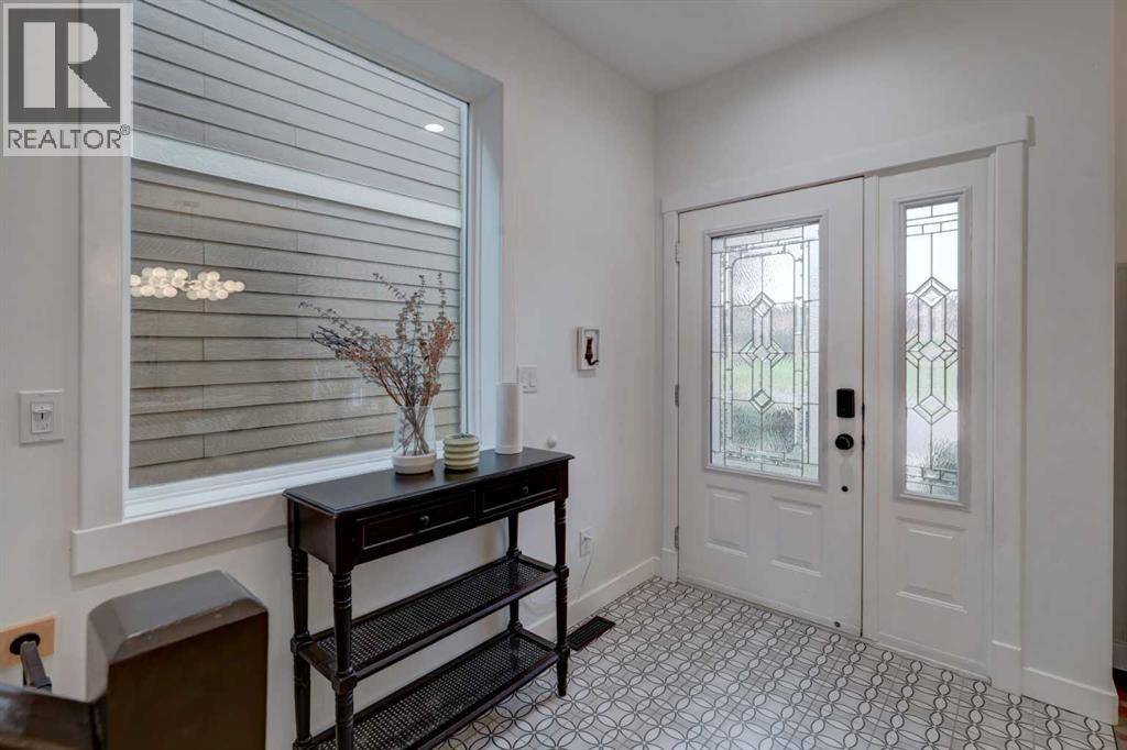 Calgary, AB T3B1N4,7312 34 Avenue NW