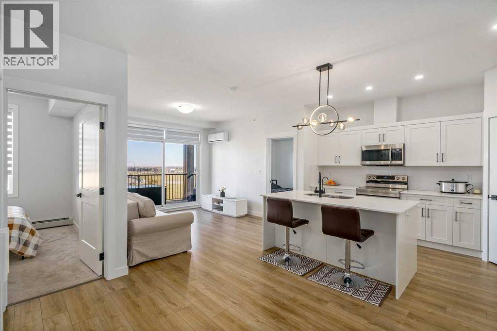 Calgary, AB T3M3V3,2406, 200 Seton Circle SE