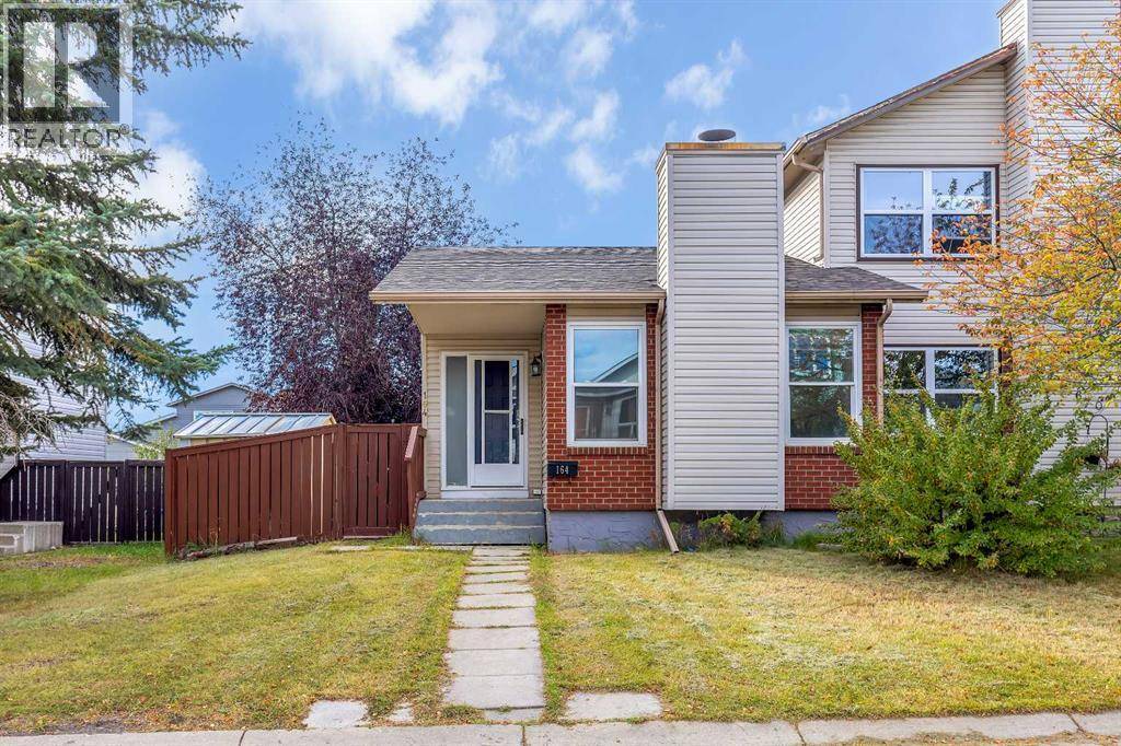 Calgary, AB T2J6K3,164 Deerview Way SE