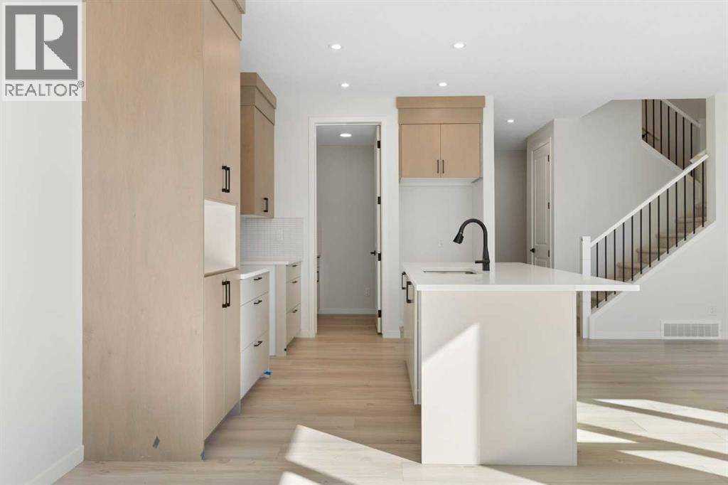 Calgary, AB T3R2J3,17 Marmot Passage NW