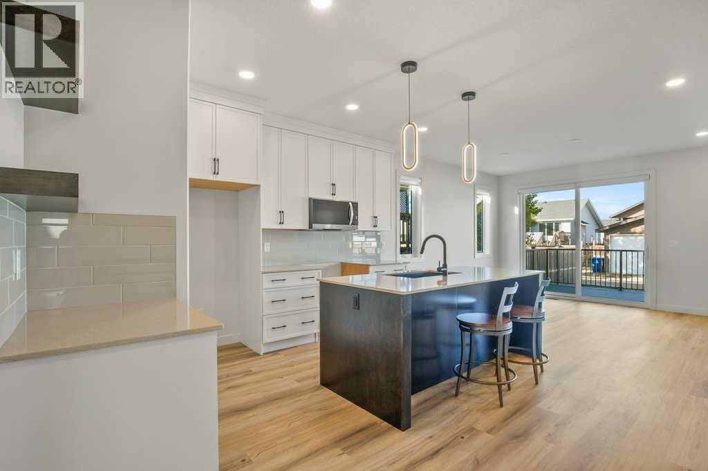 Blackfalds, AB T4M0A2,151 Cedar Square