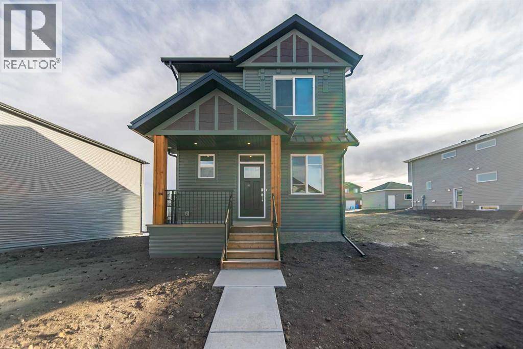 Calgary, AB T3P2L2,22 Herron Common NE