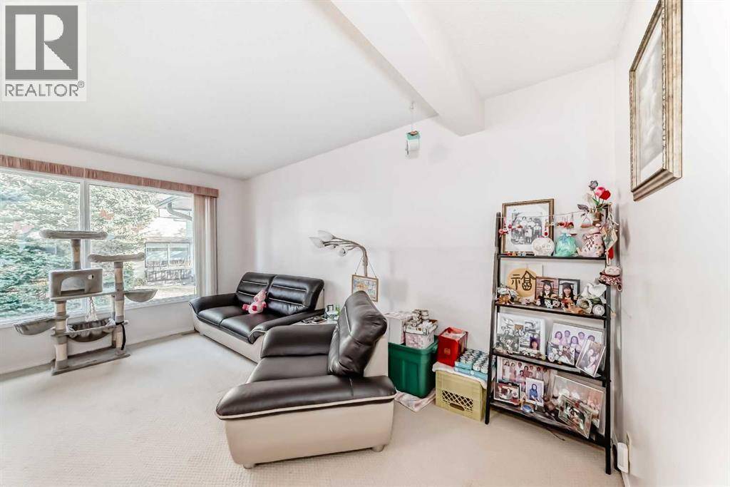 Calgary, AB T3K2B2,49, 380 Bermuda Drive NW