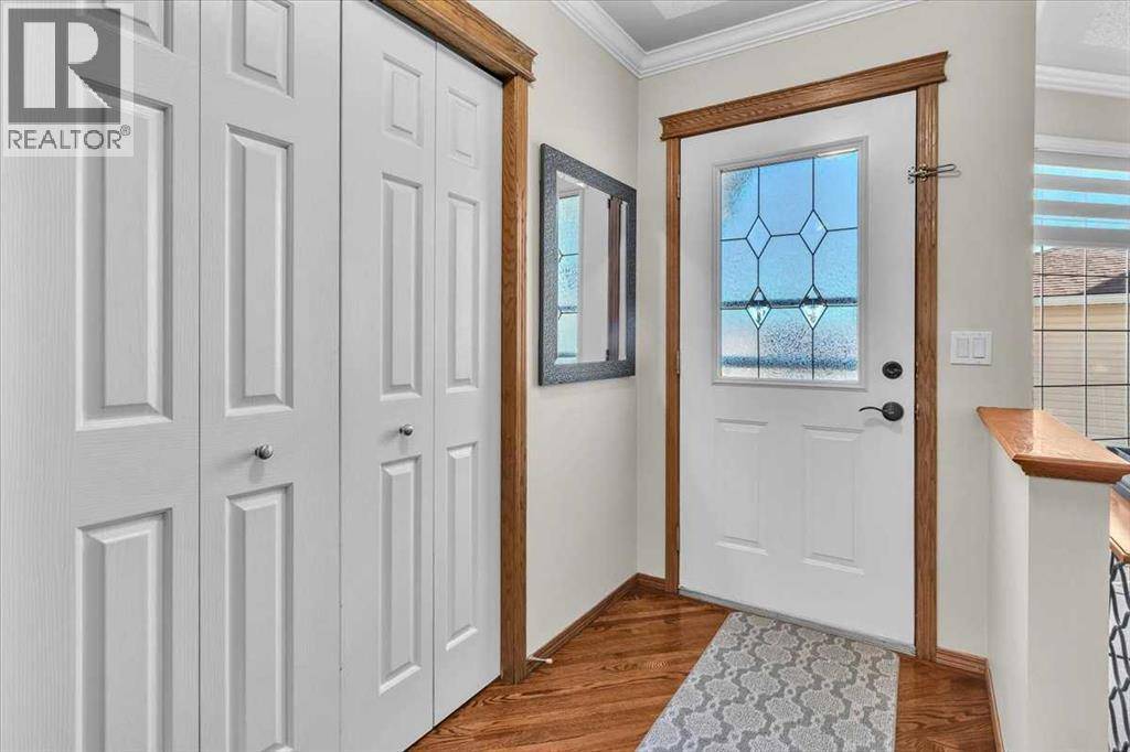 Calgary, AB T3L2J4,20 Tuscany Ridge Green NW