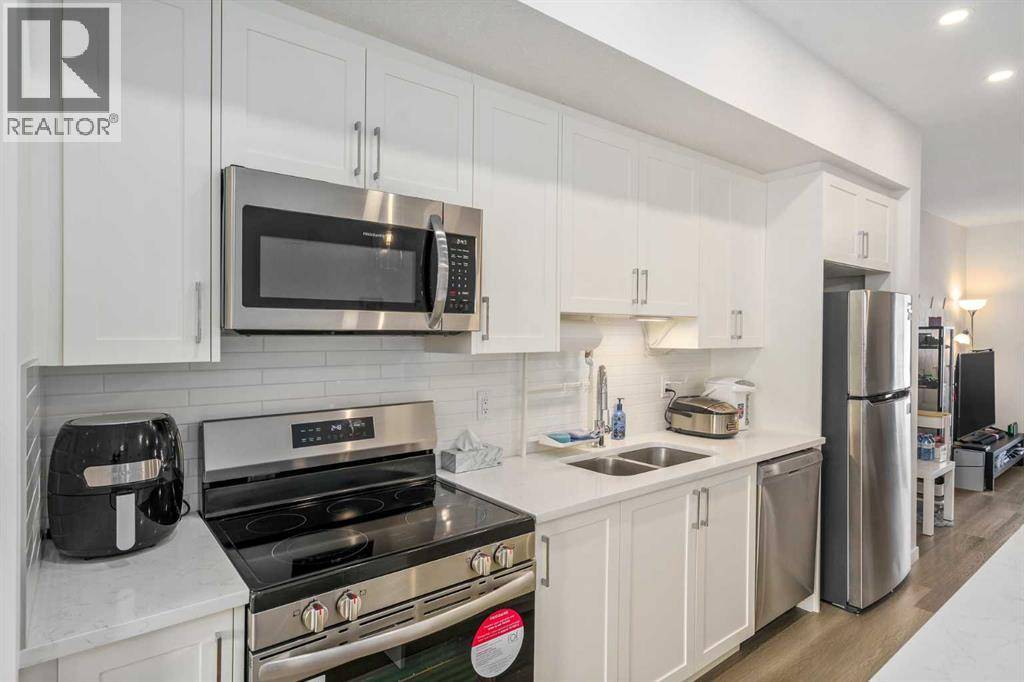 Calgary, AB T2Z5G4,628 Copperstone Manor SE