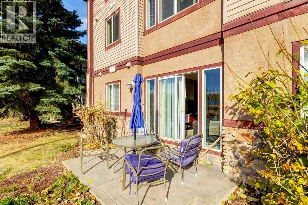 Okotoks, AB T3H0E5,17, 170 N Railway Street