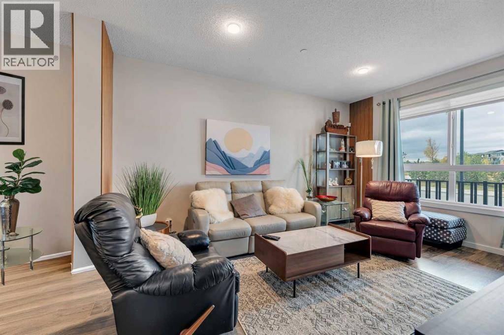 Calgary, AB T3P1K4,784 Livingston Hill NE