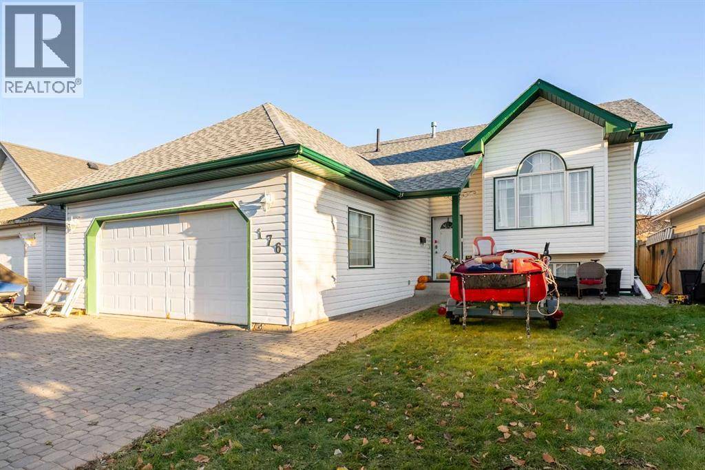 Fort Mcmurray, AB T9K1Z4,176 Bacon Place