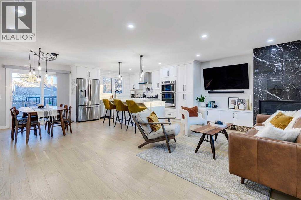 Calgary, AB T3A0N1,4528 Vegas Road NW