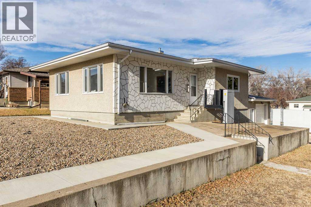 Medicine Hat, AB T1A5A5,540 5 Avenue SW