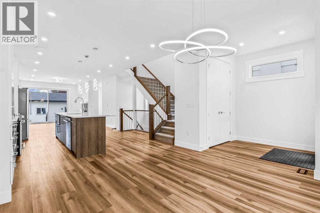 Calgary, AB T2K0B4,430 33 Avenue NW