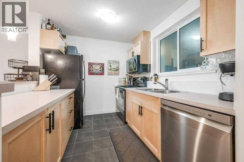 Calgary, AB T2T2C8,205, 2440 34 Avenue SW