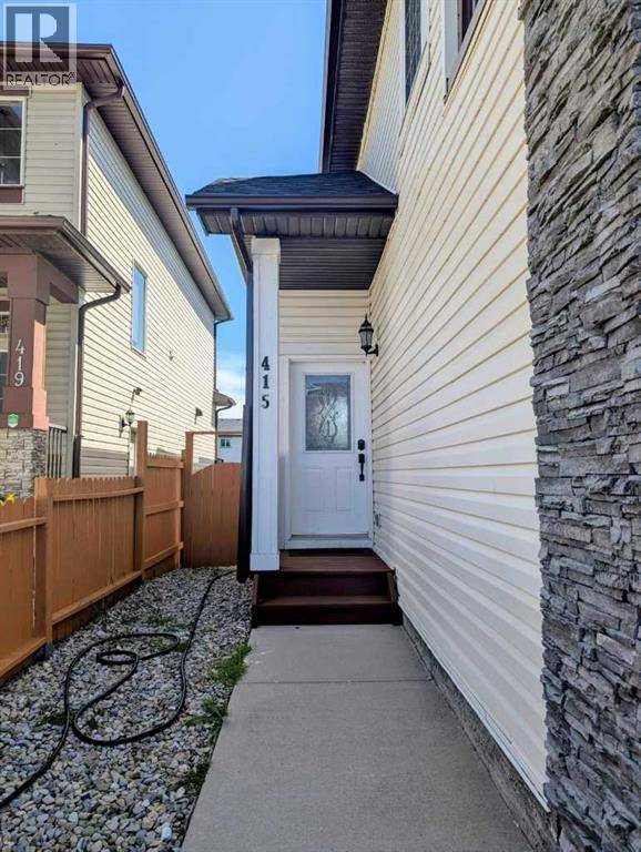 Calgary, AB T3J0J4,415 Taralake Way NE