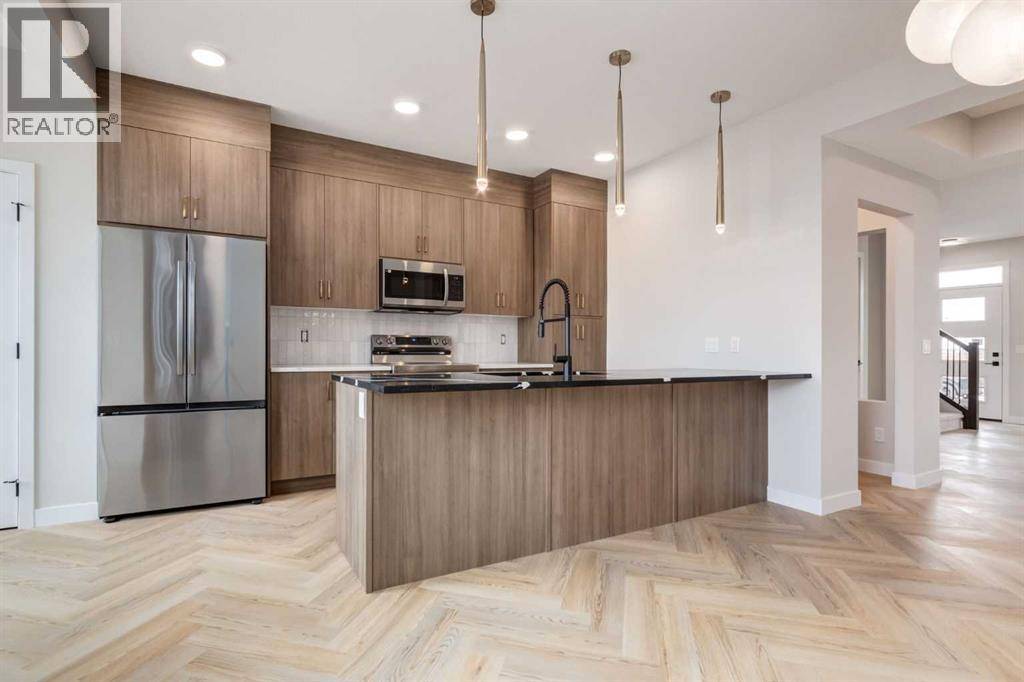 Calgary, AB T3S0G9,124 Heartwood Lane SE