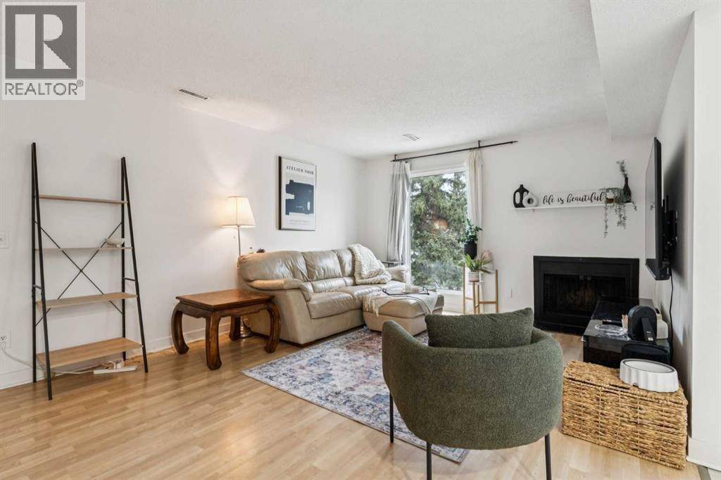 Calgary, AB T2L1Y3,1003, 3500 Varsity Drive NW