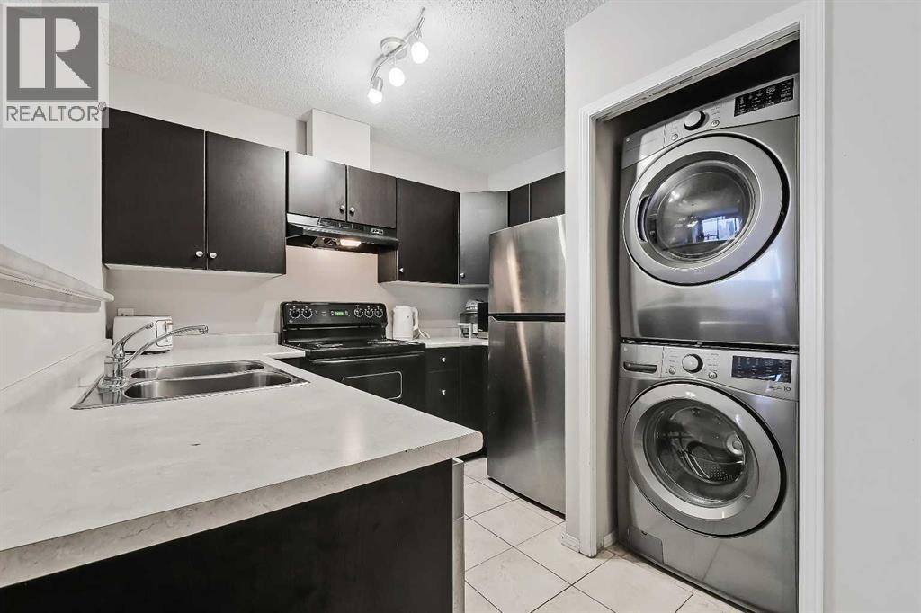 Calgary, AB T2R1S6,1807, 1053 10 Street SW